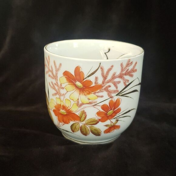 Lot of 2 Vintage Porcelain "Moustache" Coffee Cups - Picture 4 of 12